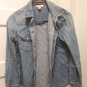 Western style snap up jean shirt